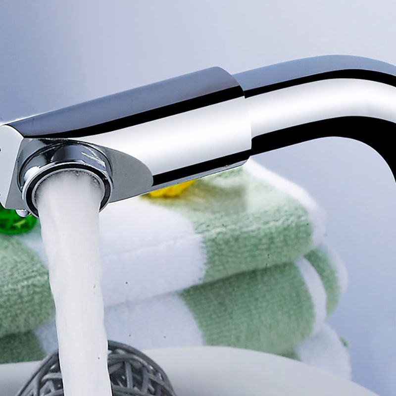 Modern Deck Mounted Bronze Freestanding Tub Filler Single Handle Freestanding Faucet Clearhalo 'Bathroom Remodel & Bathroom Fixtures' 'Bathroom Sink Faucets' 'Bathroom Sinks & Faucet Components' 'bathroom_sink_faucets' 'Home Improvement' 'home_improvement' 'home_improvement_bathroom_sink_faucets' 1200x1200_dd6c24a0-cfed-4945-a420-4a49efb20c00