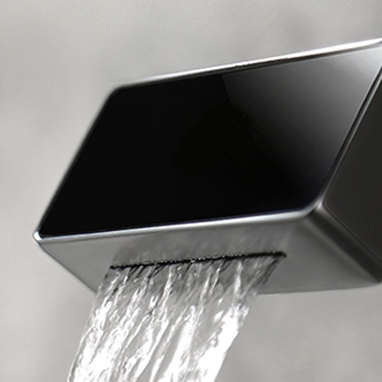 Modern Bathtub Faucet Wall-mounted Brass Digital Display Bathtub Faucet Clearhalo 'Bathroom Remodel & Bathroom Fixtures' 'Bathtub Faucets' 'bathtub_faucets' 'Home Improvement' 'home_improvement' 'home_improvement_bathtub_faucets' 1200x1200_dd7ce74f-1ab1-465f-a974-4b1afbbfc335