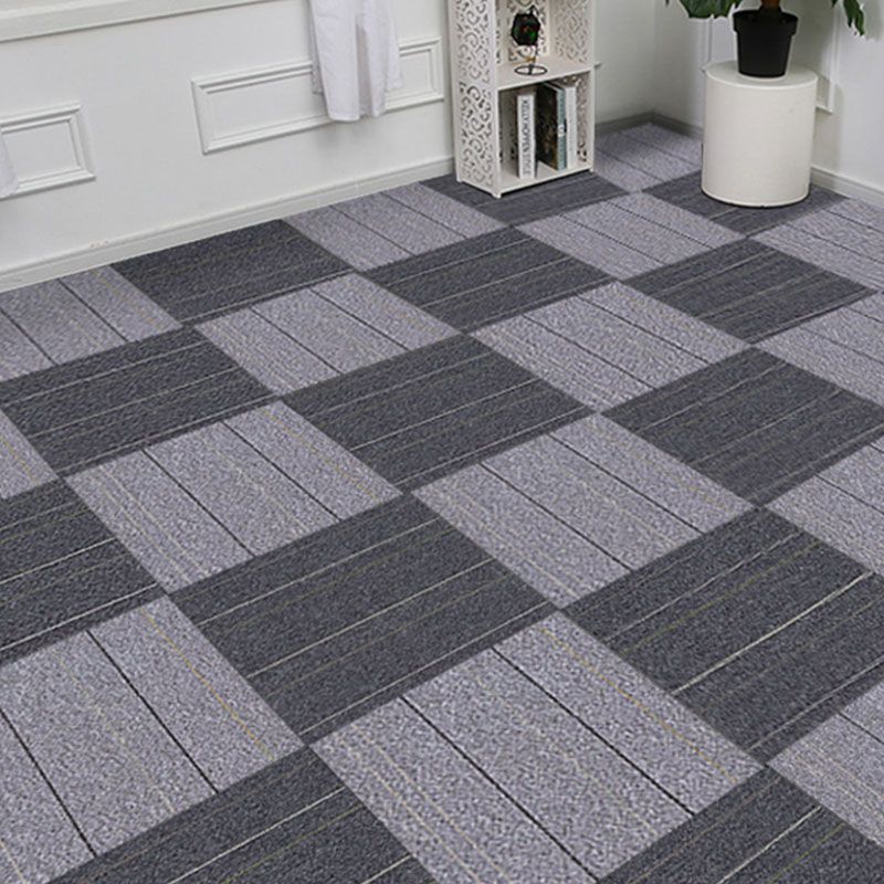 Carpet Tile Fade Resistant Non-Skid Solid Color Loose Lay Carpet Tiles Dining Room Clearhalo 'Carpet Tiles & Carpet Squares' 'carpet_tiles_carpet_squares' 'Flooring 'Home Improvement' 'home_improvement' 'home_improvement_carpet_tiles_carpet_squares' Walls and Ceiling' 1200x1200_ddaaf99f-0da3-41c0-8b9c-1bcdd9a14fe1