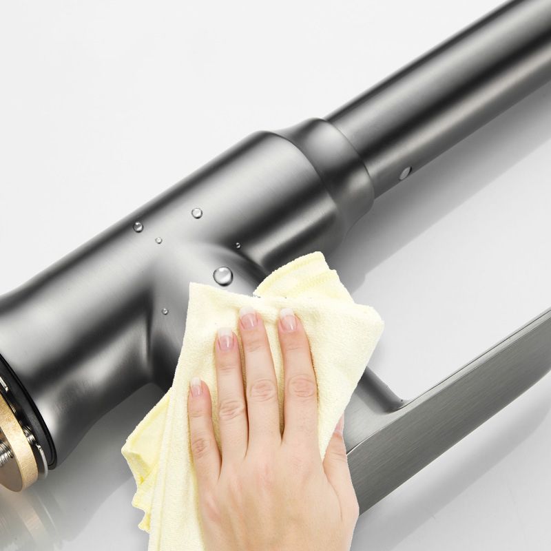 Modern Style Kitchen Faucet Brass 1-Handle High Arc Retractable Kitchen Faucet Clearhalo 'Home Improvement' 'home_improvement' 'home_improvement_kitchen_faucets' 'Kitchen Faucets' 'Kitchen Remodel & Kitchen Fixtures' 'Kitchen Sinks & Faucet Components' 'kitchen_faucets' 1200x1200_ddab8197-3267-41db-9c30-33ea4f05f4b3