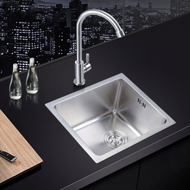Classic Single Basin Sink Stainless Steel Workstation Sink with Faucet Clearhalo 'Home Improvement' 'home_improvement' 'home_improvement_kitchen_sinks' 'Kitchen Remodel & Kitchen Fixtures' 'Kitchen Sinks & Faucet Components' 'Kitchen Sinks' 'kitchen_sinks' 1200x1200_de1a8e80-2241-4048-be69-7fd944947106