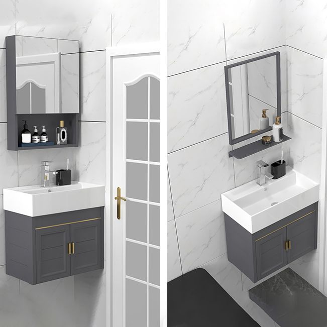 Glam Metal Base Vanity Wall Mount Bath Vanity Set with Soft Close Door Clearhalo 'Bathroom Remodel & Bathroom Fixtures' 'Bathroom Vanities' 'bathroom_vanities' 'Home Improvement' 'home_improvement' 'home_improvement_bathroom_vanities' 1200x1200_de54e310-a8ec-4f19-a8e8-f9e36c6f9db9