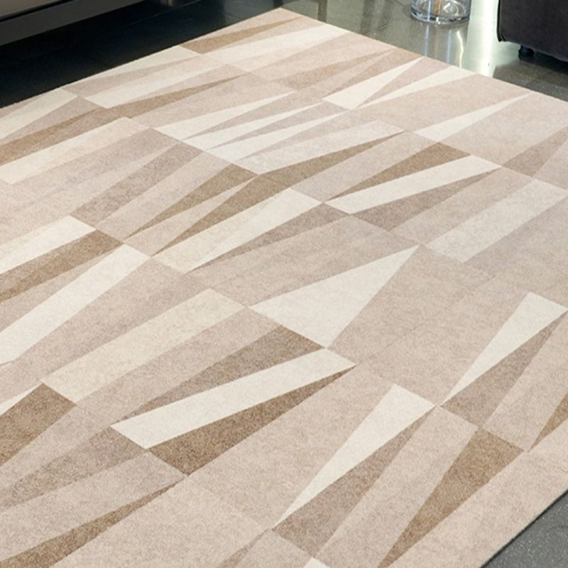 Modern Carpet Tiles Geometric Print Square Stain Resistant Carpet Tiles Clearhalo 'Carpet Tiles & Carpet Squares' 'carpet_tiles_carpet_squares' 'Flooring 'Home Improvement' 'home_improvement' 'home_improvement_carpet_tiles_carpet_squares' Walls and Ceiling' 1200x1200_de70a8ea-05b4-4247-b8aa-7d839e35bb65