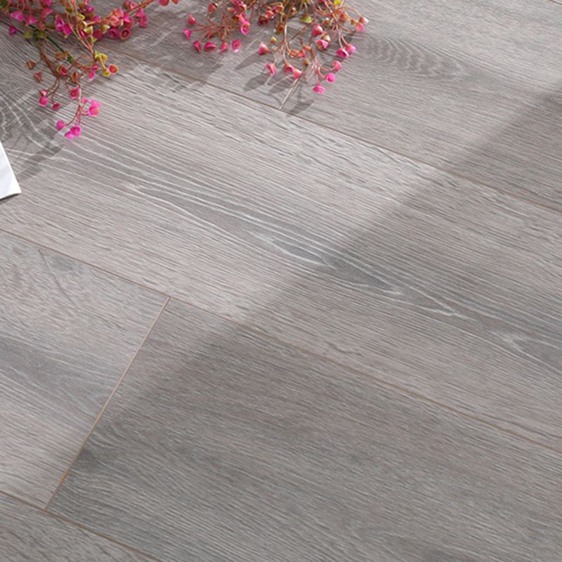 Classics Laminate Floor Wood Scratch Resistant Click Laminate Plank Flooring Clearhalo 'Flooring 'Home Improvement' 'home_improvement' 'home_improvement_laminate_flooring' 'Laminate Flooring' 'laminate_flooring' Walls and Ceiling' 1200x1200_df759364-3c6b-401d-a144-e25f8ba071eb