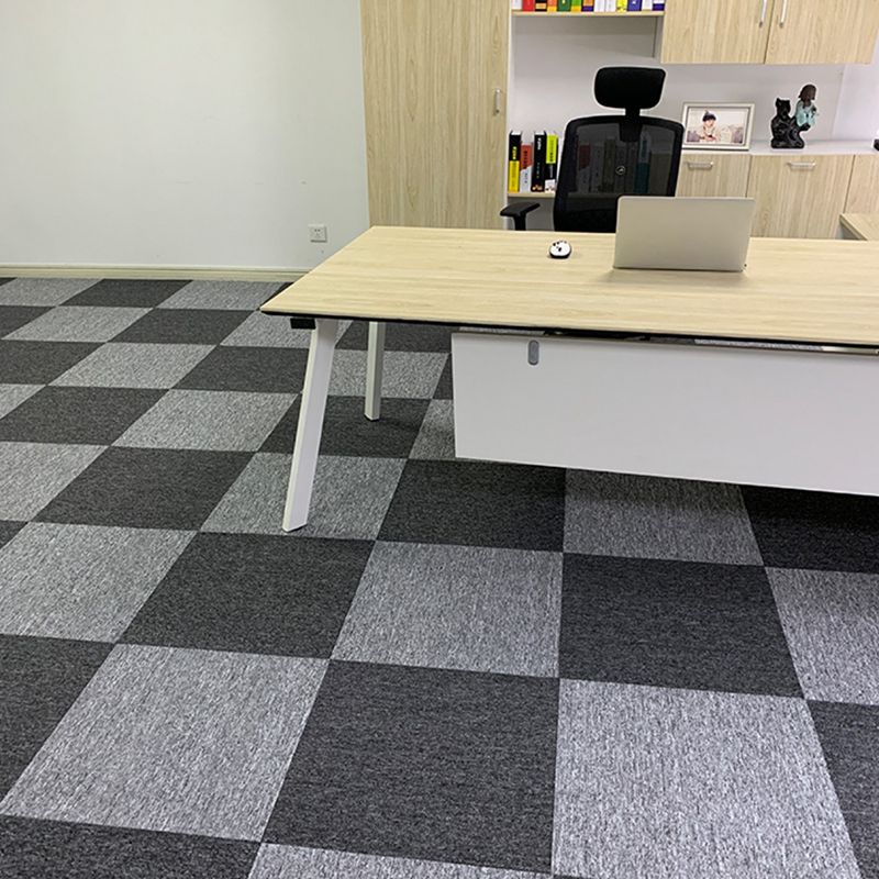 Carpet Tile Fade Resistant Non-Skid Solid Color Loose Lay Carpet Tile Bedroom Clearhalo 'Carpet Tiles & Carpet Squares' 'carpet_tiles_carpet_squares' 'Flooring 'Home Improvement' 'home_improvement' 'home_improvement_carpet_tiles_carpet_squares' Walls and Ceiling' 1200x1200_df774e19-5b4c-467e-89af-5bf96213b2d0