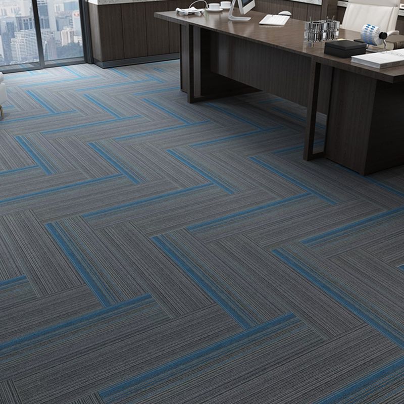 Carpet Tile Non-Skid Fade Resistant Gradient Loose Lay Carpet Tiles Living Room Clearhalo 'Carpet Tiles & Carpet Squares' 'carpet_tiles_carpet_squares' 'Flooring 'Home Improvement' 'home_improvement' 'home_improvement_carpet_tiles_carpet_squares' Walls and Ceiling' 1200x1200_e19863fe-d85b-4946-a015-d31c23751ab4