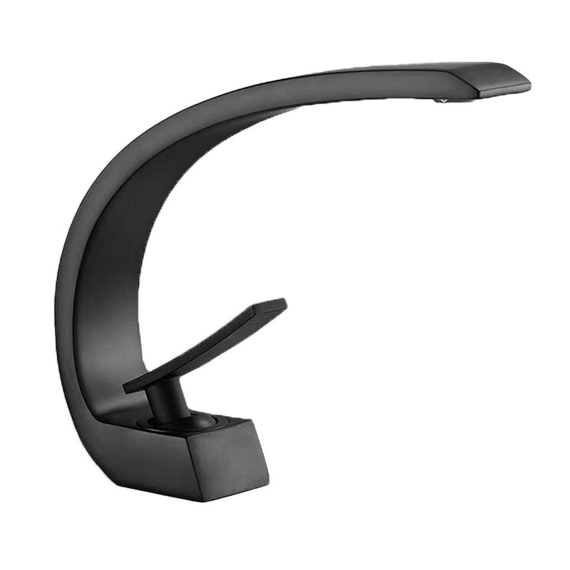 Modern 1-Handle Copper Faucets with Water Dispenser Standard Kitchen Faucets Clearhalo 'Home Improvement' 'home_improvement' 'home_improvement_kitchen_faucets' 'Kitchen Faucets' 'Kitchen Remodel & Kitchen Fixtures' 'Kitchen Sinks & Faucet Components' 'kitchen_faucets' 1200x1200_e463a257-dbe8-4898-b2e3-0e46bb4ef40c