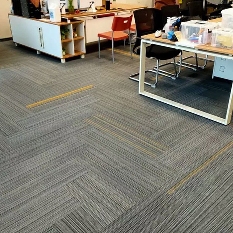 Indoor Level Loop Carpet Tile Dark Color Non-Skid Loose Lay Carpet Tiles Clearhalo 'Carpet Tiles & Carpet Squares' 'carpet_tiles_carpet_squares' 'Flooring 'Home Improvement' 'home_improvement' 'home_improvement_carpet_tiles_carpet_squares' Walls and Ceiling' 1200x1200_e47e73ce-9f09-472c-807a-514c37eb5103
