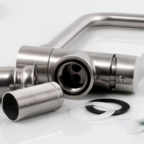 Modern Bar Faucet 1-Handle in Silver Kitchen Faucet with Supply Lines Clearhalo 'Home Improvement' 'home_improvement' 'home_improvement_kitchen_faucets' 'Kitchen Faucets' 'Kitchen Remodel & Kitchen Fixtures' 'Kitchen Sinks & Faucet Components' 'kitchen_faucets' 1200x1200_e5e817f9-b74a-4c29-b2e1-f9ab530cb5ad