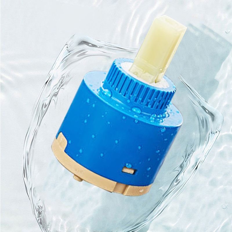 Floor Mounted Metal Freestanding Tub Filler Low Arc Freestanding Tub Filler Trim Clearhalo 'Bathroom Remodel & Bathroom Fixtures' 'Bathtub Faucets' 'bathtub_faucets' 'Home Improvement' 'home_improvement' 'home_improvement_bathtub_faucets' 1200x1200_e635deee-fe1f-4cfc-8c0f-aaeb2d107c74