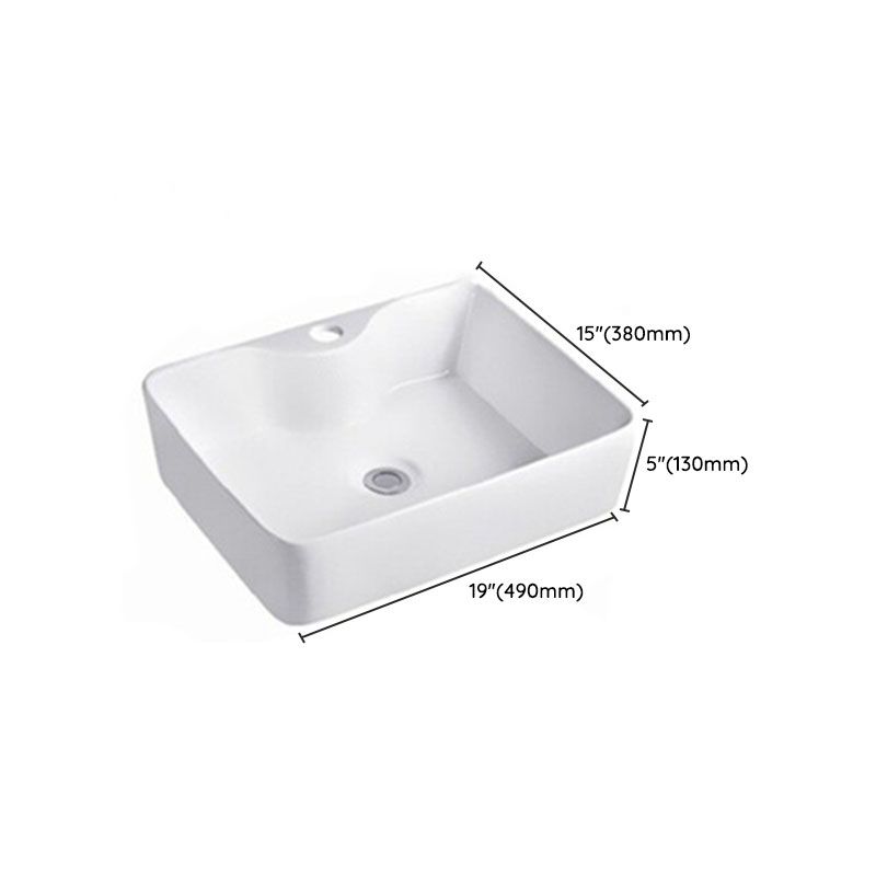 Rectangular and Round Vessel Sink in white with No Craftsmanship Basin Sink Clearhalo 'Bathroom Remodel & Bathroom Fixtures' 'Bathroom Sinks & Faucet Components' 'Bathroom Sinks' 'bathroom_sink' 'Home Improvement' 'home_improvement' 'home_improvement_bathroom_sink' 1200x1200_e7e6df52-c208-4192-b9f1-550642905f62
