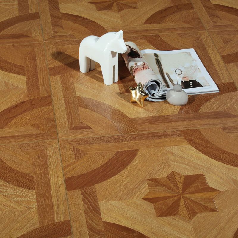 Scratch Resistant Floor Natural Oak Textured Laminate Flooring Clearhalo 'Flooring 'Home Improvement' 'home_improvement' 'home_improvement_laminate_flooring' 'Laminate Flooring' 'laminate_flooring' Walls and Ceiling' 1200x1200_e8a502b0-556a-4ba1-aaa8-de11b4b68253