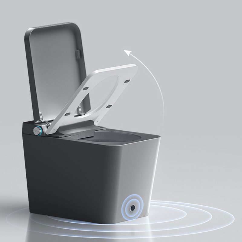 Contemporary Siphon Jet Flush Toilet Floor Mount Toilet Bowl for Bathroom Clearhalo 'Bathroom Remodel & Bathroom Fixtures' 'Home Improvement' 'home_improvement' 'home_improvement_toilets' 'Toilets & Bidets' 'Toilets' 1200x1200_e8b47613-7e3e-48d1-bea8-aebb6508b2ea