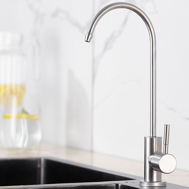 Modern 1-Handle Bar Faucet Standard Kitchen Faucet in Silver Clearhalo 'Home Improvement' 'home_improvement' 'home_improvement_kitchen_faucets' 'Kitchen Faucets' 'Kitchen Remodel & Kitchen Fixtures' 'Kitchen Sinks & Faucet Components' 'kitchen_faucets' 1200x1200_e917ea28-2021-4273-90f8-93c4f2238f4d