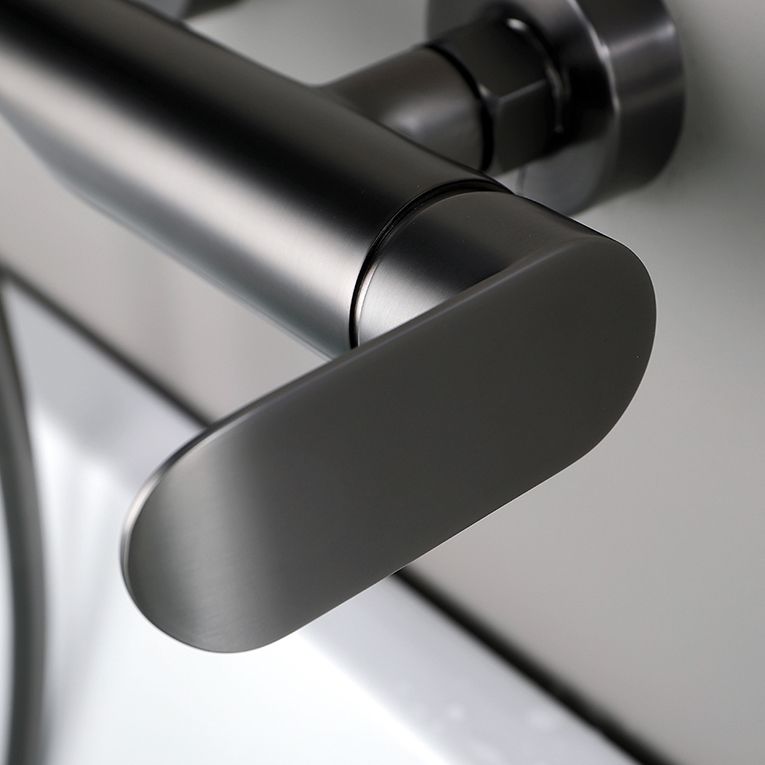 Contemporary Bathroom Faucet Wall Mounted Metal Tub Faucet Trim Clearhalo 'Bathroom Remodel & Bathroom Fixtures' 'Bathtub Faucets' 'bathtub_faucets' 'Home Improvement' 'home_improvement' 'home_improvement_bathtub_faucets' 1200x1200_e97b8200-eaf7-4dcb-8125-71a05e51abbe