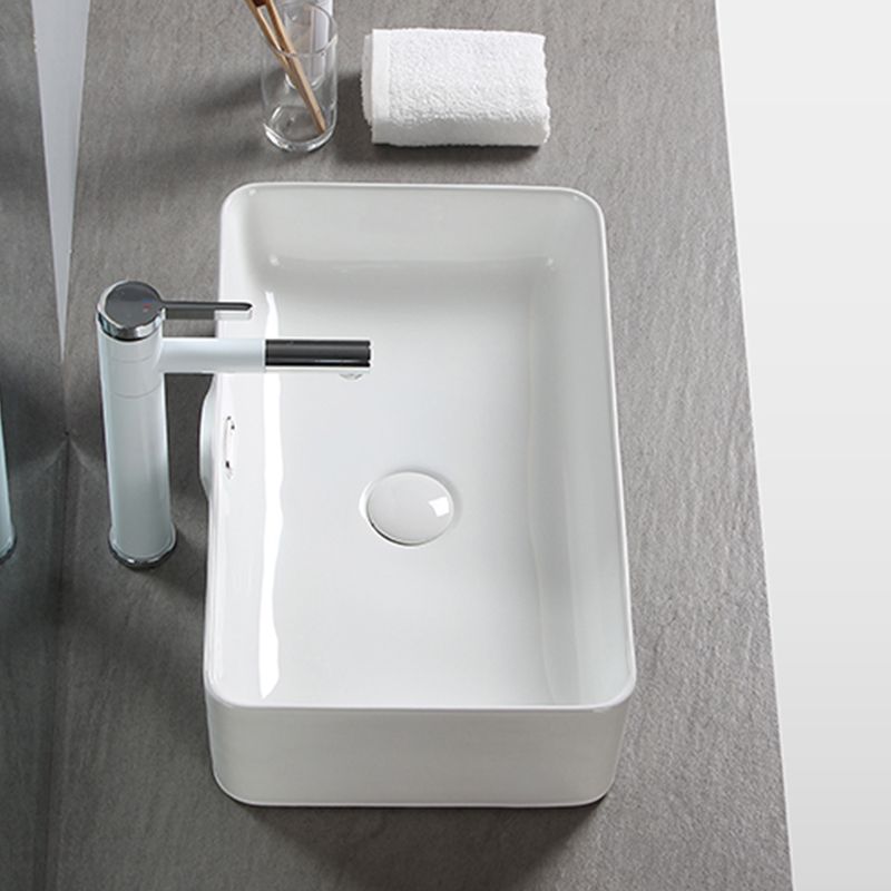 Modern Square Wash Stand Ceramic Metal Undermount Bathroom Sink Clearhalo 'Bathroom Remodel & Bathroom Fixtures' 'Bathroom Sinks & Faucet Components' 'Bathroom Sinks' 'bathroom_sink' 'Home Improvement' 'home_improvement' 'home_improvement_bathroom_sink' 1200x1200_ea51d3b3-d5ab-4df0-a8e0-0bc0c2c6ecee