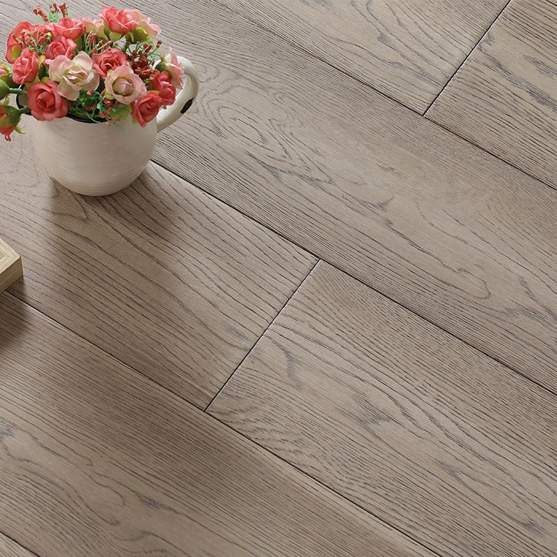 Tradition Wood Tile Wire Brushed Rectangle Oak Wood for Living Room Clearhalo 'Flooring 'Hardwood Flooring' 'hardwood_flooring' 'Home Improvement' 'home_improvement' 'home_improvement_hardwood_flooring' Walls and Ceiling' 1200x1200_ea625718-84e8-4185-b91c-d08727d34138