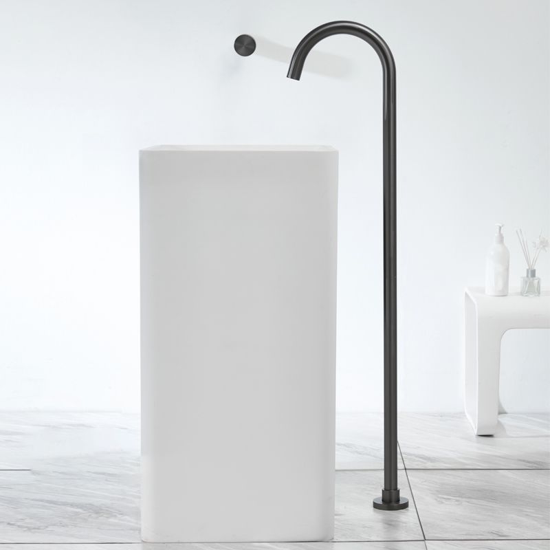 Floor Standing Faucet Industrial Style Handle Bathtub Faucet Clearhalo 'Bathroom Remodel & Bathroom Fixtures' 'Bathtub Faucets' 'bathtub_faucets' 'Home Improvement' 'home_improvement' 'home_improvement_bathtub_faucets' 1200x1200_eafcd10e-fea7-45cd-b3c4-0b4f53129dce
