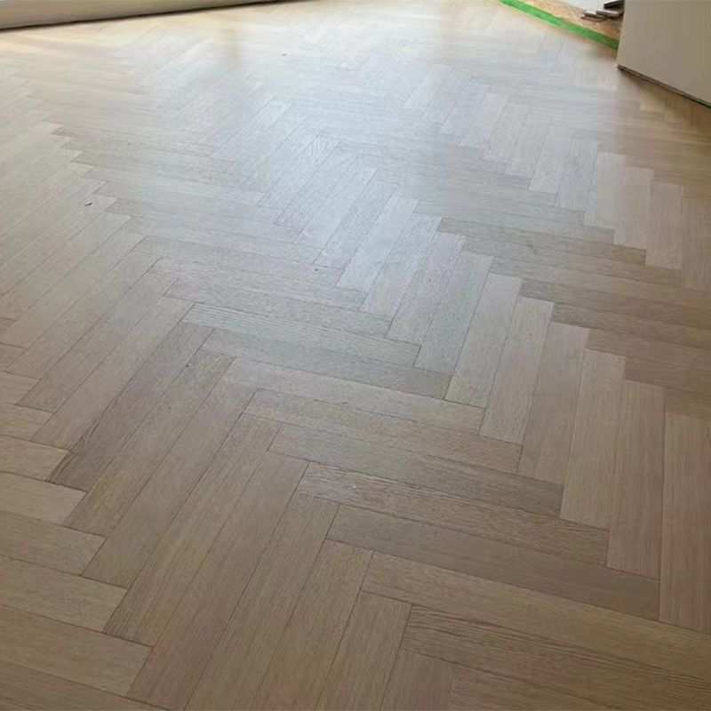 Solid Wood Laminate Flooring Modern Style Laminate Flooring with Waterproof Clearhalo 'Flooring 'Home Improvement' 'home_improvement' 'home_improvement_laminate_flooring' 'Laminate Flooring' 'laminate_flooring' Walls and Ceiling' 1200x1200_ebe9ca08-30ae-4c8f-a7be-28a756857408