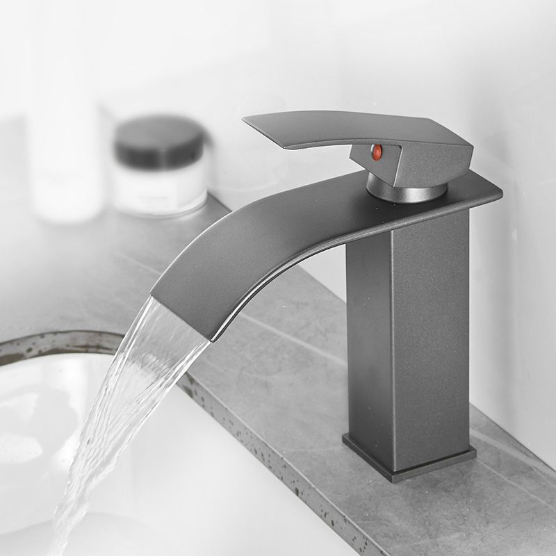 Modern Bathroom Sink Faucet Waterfall Spout Lever Handle Brass Sink Faucet Clearhalo 'Bathroom Remodel & Bathroom Fixtures' 'Bathroom Sink Faucets' 'Bathroom Sinks & Faucet Components' 'bathroom_sink_faucets' 'Home Improvement' 'home_improvement' 'home_improvement_bathroom_sink_faucets' 1200x1200_ec95642b-cc4f-4297-8b0c-3ab503937529