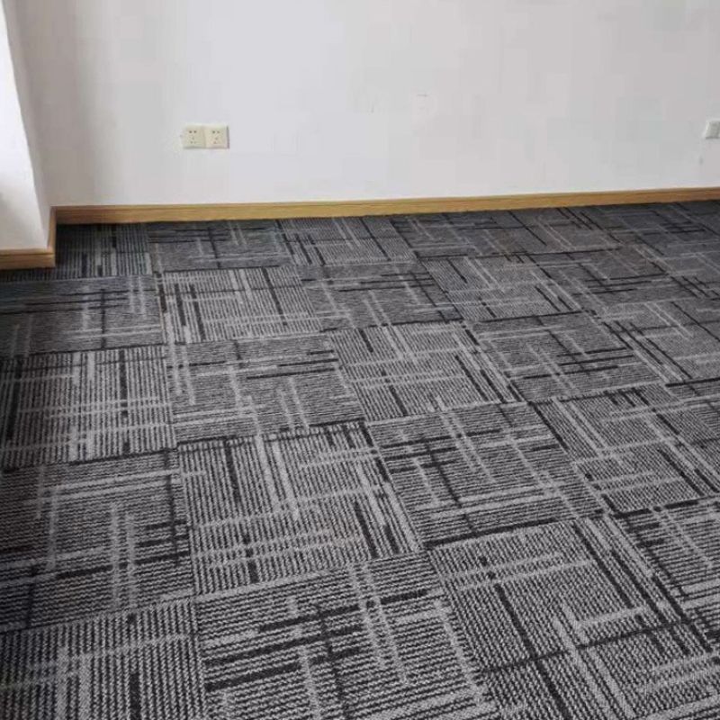Carpet Tile Non-Skid Fade Resistant Geometry Loose Lay Carpet Tiles Clearhalo 'Carpet Tiles & Carpet Squares' 'carpet_tiles_carpet_squares' 'Flooring 'Home Improvement' 'home_improvement' 'home_improvement_carpet_tiles_carpet_squares' Walls and Ceiling' 1200x1200_ecb91024-0048-4989-8cf1-4996dadfe4e3