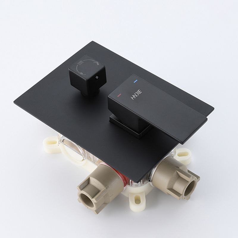 Modern Shower Set Brass Square Temperature Control Shower System Clearhalo 'Bathroom Remodel & Bathroom Fixtures' 'Home Improvement' 'home_improvement' 'home_improvement_shower_faucets' 'Shower Faucets & Systems' 'shower_faucets' 'Showers & Bathtubs Plumbing' 'Showers & Bathtubs' 1200x1200_edb28d0a-e665-436c-af28-176f01f78cb4