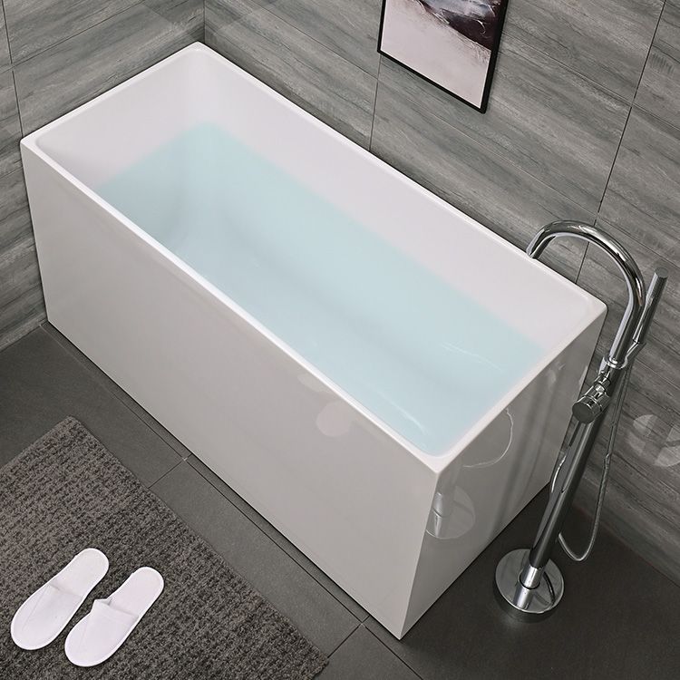 Acrylic Back to Wall Bathtub Rectangular Modern Soaking Bath Tub Clearhalo 'Bathroom Remodel & Bathroom Fixtures' 'Bathtubs' 'Home Improvement' 'home_improvement' 'home_improvement_bathtubs' 'Showers & Bathtubs' 1200x1200_ef5d09e7-bb37-432b-b9e0-6c1b14d308ae