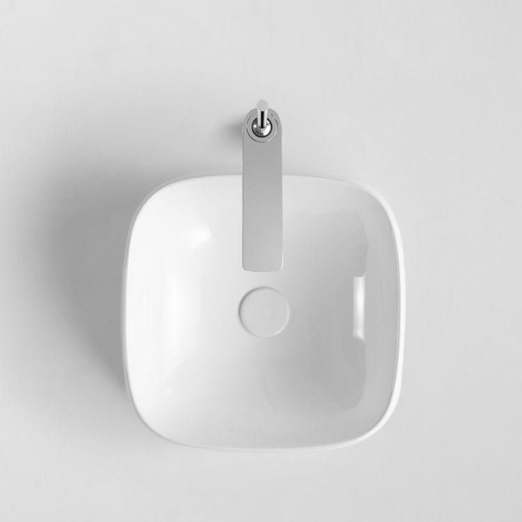 Modern Style Bathroom Sink Faucet with 1-Handle Brass Sink Faucet Clearhalo 'Bathroom Remodel & Bathroom Fixtures' 'Bathroom Sink Faucets' 'Bathroom Sinks & Faucet Components' 'bathroom_sink_faucets' 'Home Improvement' 'home_improvement' 'home_improvement_bathroom_sink_faucets' 1200x1200_ef5f9ac8-0be5-43c9-9136-128982712fd8