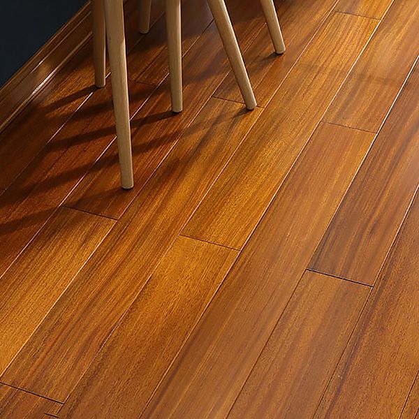 Traditional Waterproof Wood Flooring Solid Wood Engineered Flooring Tiles Clearhalo 'Flooring 'Hardwood Flooring' 'hardwood_flooring' 'Home Improvement' 'home_improvement' 'home_improvement_hardwood_flooring' Walls and Ceiling' 1200x1200_f05ac3c1-4329-47d0-ae4a-4839074b02d5