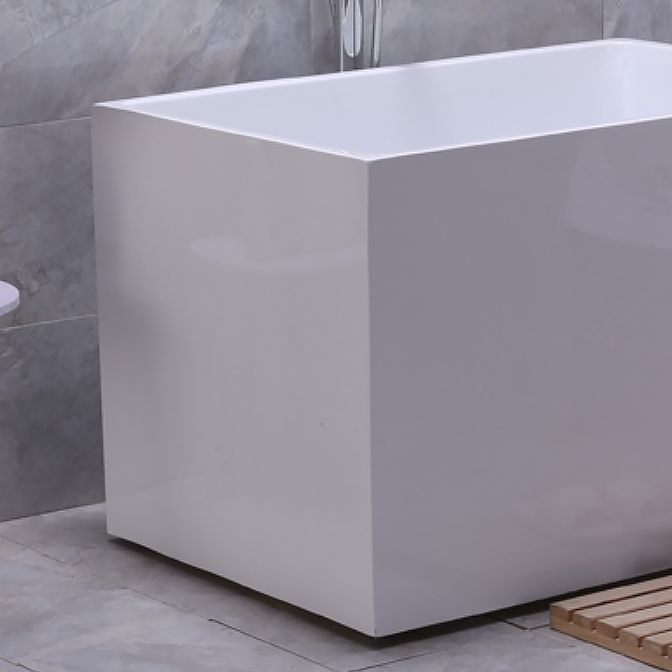 White Modern Bathtub Freestanding Acrylic Soaking Rectangular Bath Clearhalo 'Bathroom Remodel & Bathroom Fixtures' 'Bathtubs' 'Home Improvement' 'home_improvement' 'home_improvement_bathtubs' 'Showers & Bathtubs' 1200x1200_f0eaa56e-060c-48d7-9f68-a3591d8444c1