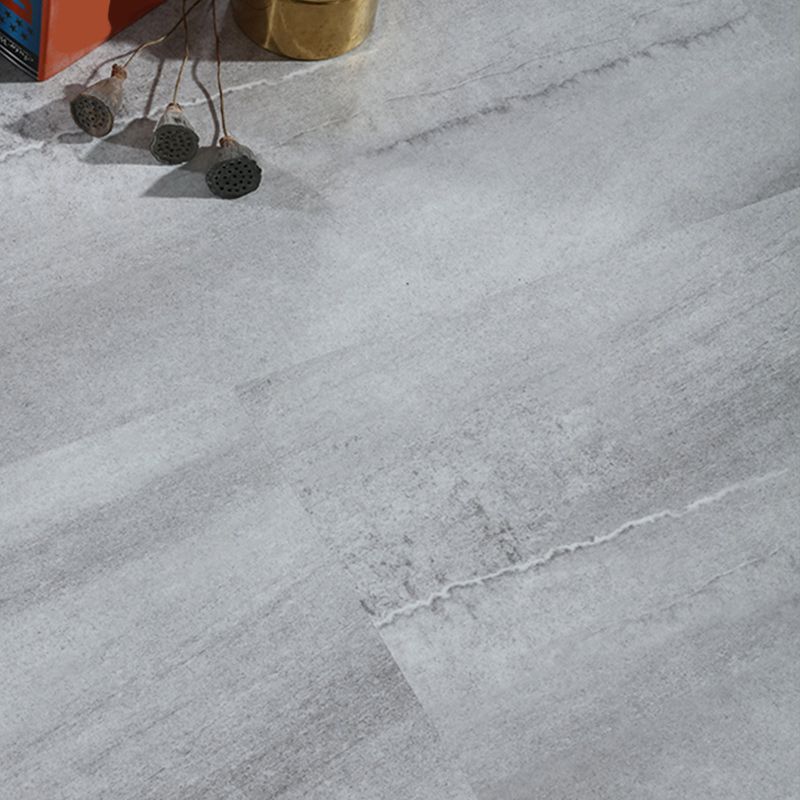 Grey Laminate Floor Slip Resistant Tongue and groove locking Laminate Clearhalo 'Flooring 'Home Improvement' 'home_improvement' 'home_improvement_laminate_flooring' 'Laminate Flooring' 'laminate_flooring' Walls and Ceiling' 1200x1200_f4c18ad8-6044-4664-a55e-96d433b44a41