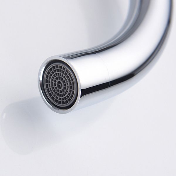 Modern Style Freestanding Bathtub Faucet Brass Floor Mounted Freestanding Faucet Clearhalo 'Bathroom Remodel & Bathroom Fixtures' 'Bathtub Faucets' 'bathtub_faucets' 'Home Improvement' 'home_improvement' 'home_improvement_bathtub_faucets' 1200x1200_f61722c2-b731-4036-9abb-5cf47529a0be