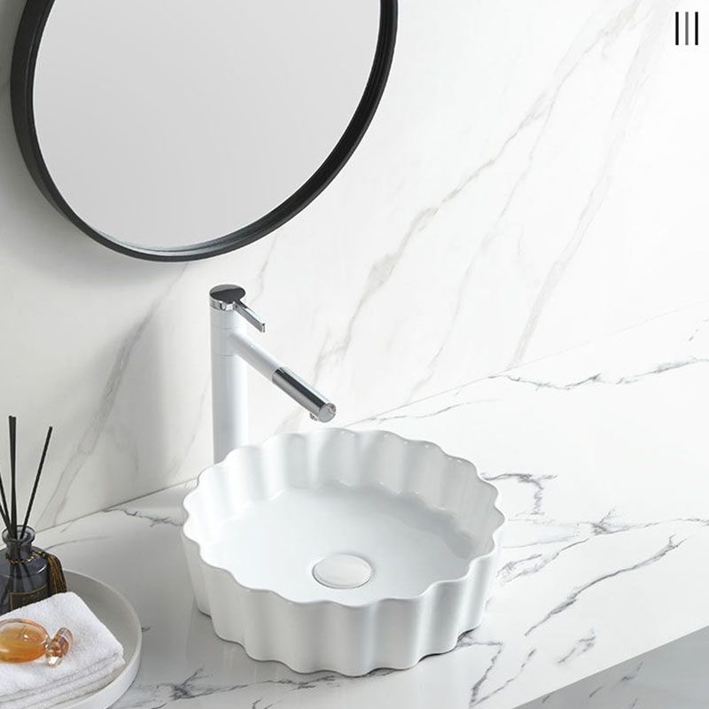 Contemporary Bathroom Sink White Porcelain Vessel Lavatory Sink Only Clearhalo 'Bathroom Remodel & Bathroom Fixtures' 'Bathroom Sinks & Faucet Components' 'Bathroom Sinks' 'bathroom_sink' 'Home Improvement' 'home_improvement' 'home_improvement_bathroom_sink' 1200x1200_f6be7382-db0a-43b2-848a-f3afe0796d18