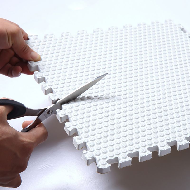 Basic Carpet Tiles Solid Color Shag Square Bedroom Carpet Tiles Clearhalo 'Carpet Tiles & Carpet Squares' 'carpet_tiles_carpet_squares' 'Flooring 'Home Improvement' 'home_improvement' 'home_improvement_carpet_tiles_carpet_squares' Walls and Ceiling' 1200x1200_f70b46ed-a455-46e0-a9c0-fe60859f46d3