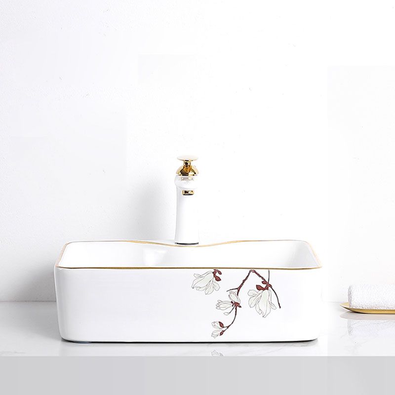 Traditional Vessel Sink Round Porcelain with Faucet Vessel Bathroom Sink Clearhalo 'Bathroom Remodel & Bathroom Fixtures' 'Bathroom Sinks & Faucet Components' 'Bathroom Sinks' 'bathroom_sink' 'Home Improvement' 'home_improvement' 'home_improvement_bathroom_sink' 1200x1200_f71fae69-733b-4820-a1bb-9c8dbbe2607e