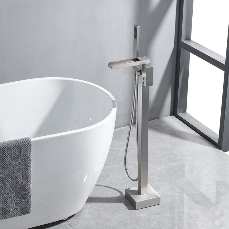 Floor Mounted Copper Freestanding Tub Filler Freestanding Low Arc Tub Filler Trim Clearhalo 'Bathroom Remodel & Bathroom Fixtures' 'Bathtub Faucets' 'bathtub_faucets' 'Home Improvement' 'home_improvement' 'home_improvement_bathtub_faucets' 1200x1200_faae8bfb-1426-4517-b52c-739060e51e55