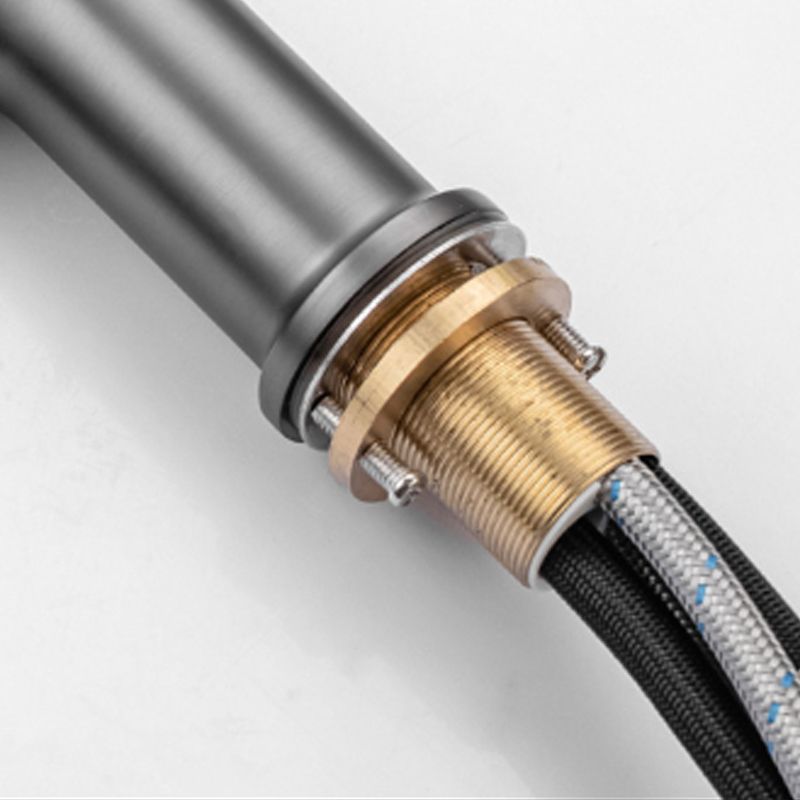 Circular Single Handle Bathroom Faucet Single Hole Vessel Sink Faucet with Swivel Clearhalo 'Bathroom Remodel & Bathroom Fixtures' 'Bathroom Sink Faucets' 'Bathroom Sinks & Faucet Components' 'bathroom_sink_faucets' 'Home Improvement' 'home_improvement' 'home_improvement_bathroom_sink_faucets' 1200x1200_fc09b4ea-6614-4b05-a819-889bfa44904e