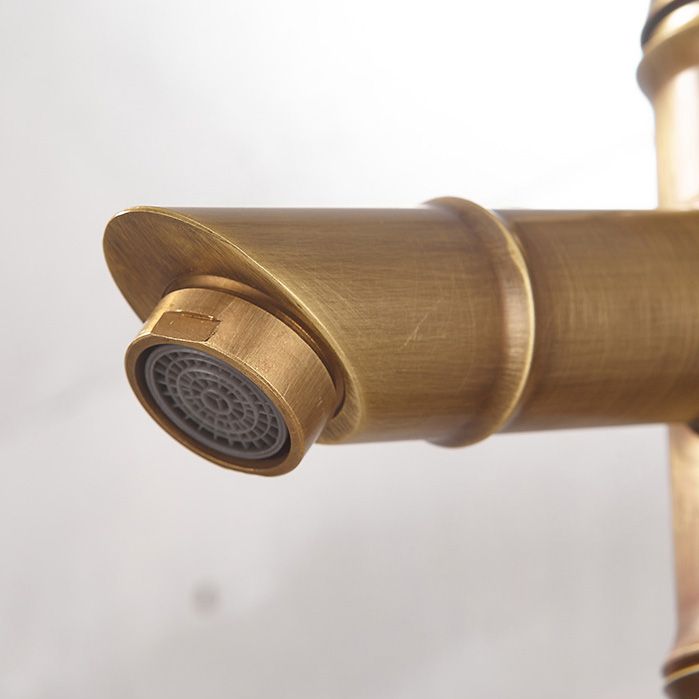 Modern Freestanding Bathtub Faucet Brass Floor Mount Free Standing Tub Filler Faucet Clearhalo 'Bathroom Remodel & Bathroom Fixtures' 'Bathtub Faucets' 'bathtub_faucets' 'Home Improvement' 'home_improvement' 'home_improvement_bathtub_faucets' 1200x1200_fd171627-5c5c-4c93-ac30-b455ac82058d