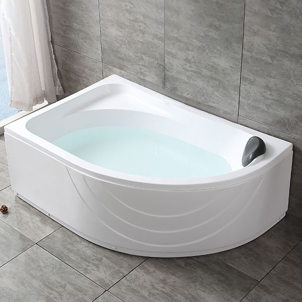 Modern White Corner Bath Acrylic Center-Back Soaking Bathtub Clearhalo 'Bathroom Remodel & Bathroom Fixtures' 'Bathtubs' 'Home Improvement' 'home_improvement' 'home_improvement_bathtubs' 'Showers & Bathtubs' 1200x1200_fde576a5-6748-4e02-9399-f261fc17d6e4