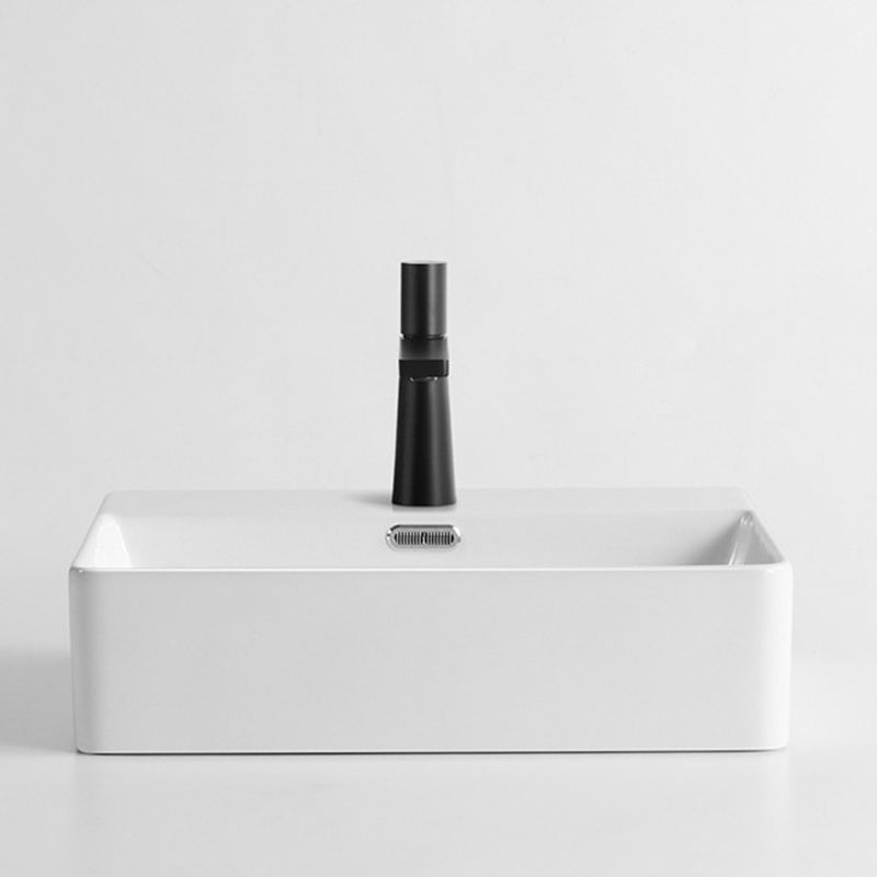 Modern Style Rectangular Vessel Sink with 1-Faucet Hole Porcelain Wash Stand Clearhalo 'Bathroom Remodel & Bathroom Fixtures' 'Bathroom Sinks & Faucet Components' 'Bathroom Sinks' 'bathroom_sink' 'Home Improvement' 'home_improvement' 'home_improvement_bathroom_sink' 1200x1200_fe0b400e-2c0e-4309-a594-33021efa8931