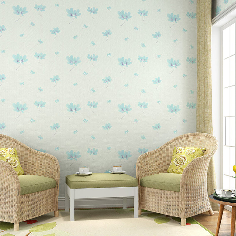Wall Covering Flower Soft Color Farmhouse Non-Woven Material Wallpaper for Bedroom Blue Clearhalo 'Country wall decor' 'Rustic' 'Wallpaper' Wall Decor' 1202815