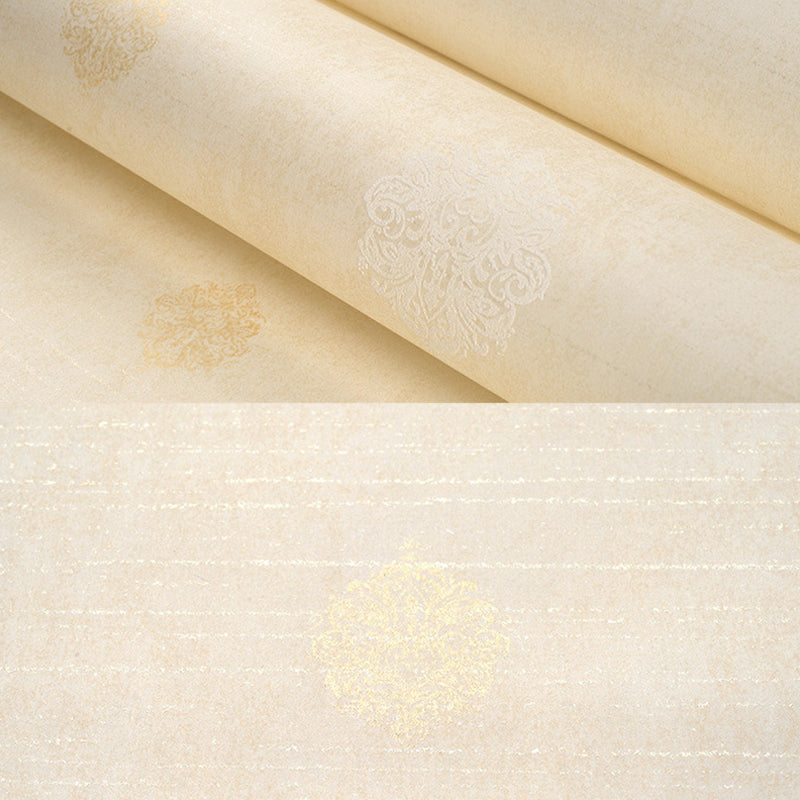 Non-Woven Wallpaper Roll Damask Floral 3D Embossed Wall Covering for Living Room Clearhalo 'Vintage wall decor' 'Vintage' 'Wallpaper' Wall Decor' 1202992