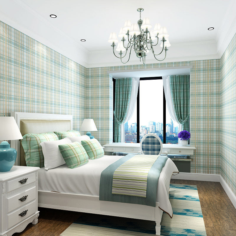 Nordic Tartan Pattern Wallpaper Non-Woven Unpasted Light-Color Wall Decoration for Bedroom Pewter Clearhalo 'Wall Decor' 'Wallpaper' 1206165