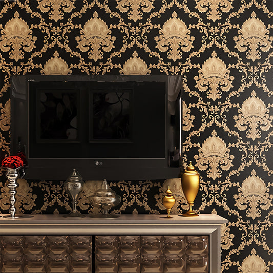 Gold Medallion Wallpaper Moisture Resistant Wall Covering on Black for Living Room Black Clearhalo 'Vintage wall decor' 'Vintage' 'Wallpaper' Wall Decor' 1206640