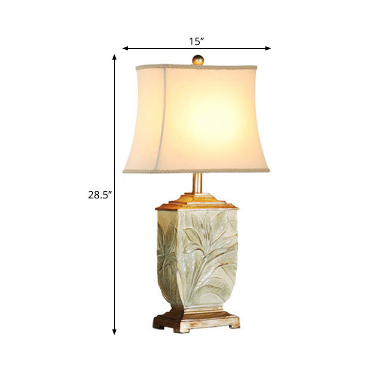 1 Light Flared Shade Table Lamp Vintage Style White Fabric Desk Light for Guest Room Clearhalo 'Lamps' 'Table Lamps' Lighting' 1222366