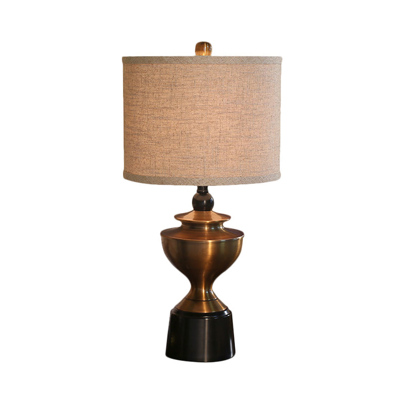 Barrel Design Desk Light Countryside Style 1-Bulb Living Room Nightstand Lamp in Bronze Clearhalo 'Lamps' 'Table Lamps' Lighting' 1222418