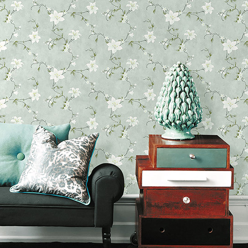 Country Flower Wallpaper Roll for Accent Wall 33' x 20.5" Wall Covering in Pastel Color Light Green Clearhalo 'Country wall decor' 'Rustic' 'Wallpaper' Wall Decor' 1224775