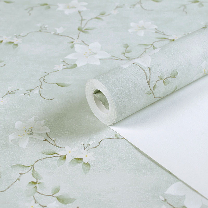 Country Flower Wallpaper Roll for Accent Wall 33' x 20.5" Wall Covering in Pastel Color Clearhalo 'Country wall decor' 'Rustic' 'Wallpaper' Wall Decor' 1224776