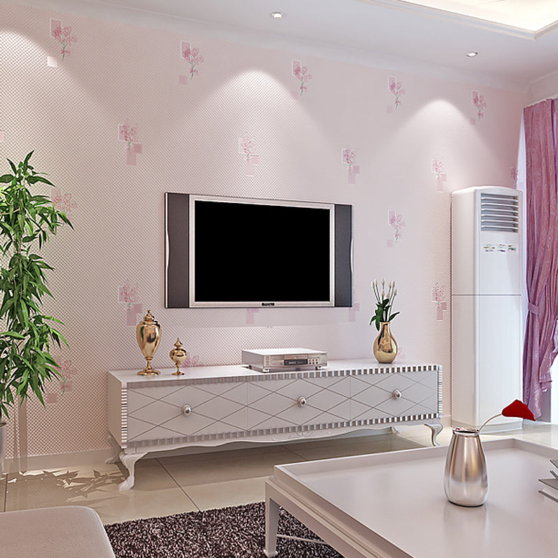 Floral Print Wallpaper Light-Color Cottage Wall Covering for Living Room, 57.1-sq ft Clearhalo 'Country wall decor' 'Rustic' 'Wallpaper' Wall Decor' 1225525