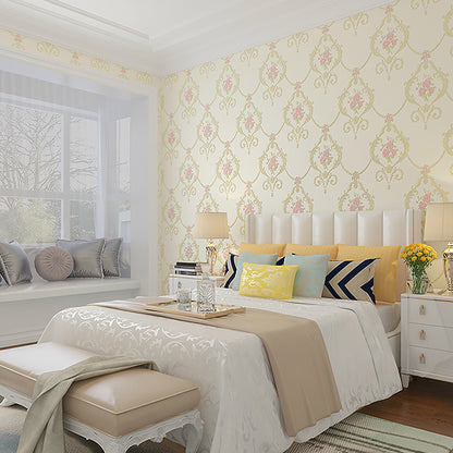 54.2-sq ft Embroidered Flower Wallpaper Soft-Color Non-Woven Wall Decor with Moisture Resistant Design Light Yellow Clearhalo 'Country wall decor' 'Rustic' 'Wallpaper' Wall Decor' 1225552